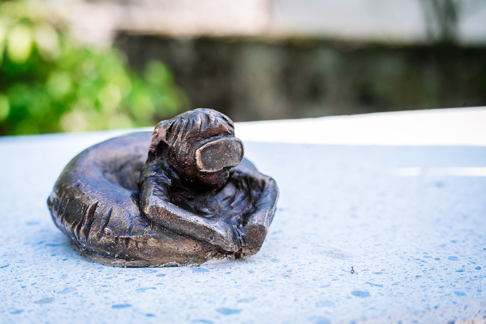 Úszógumis kislány